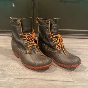 LL bean boots!!